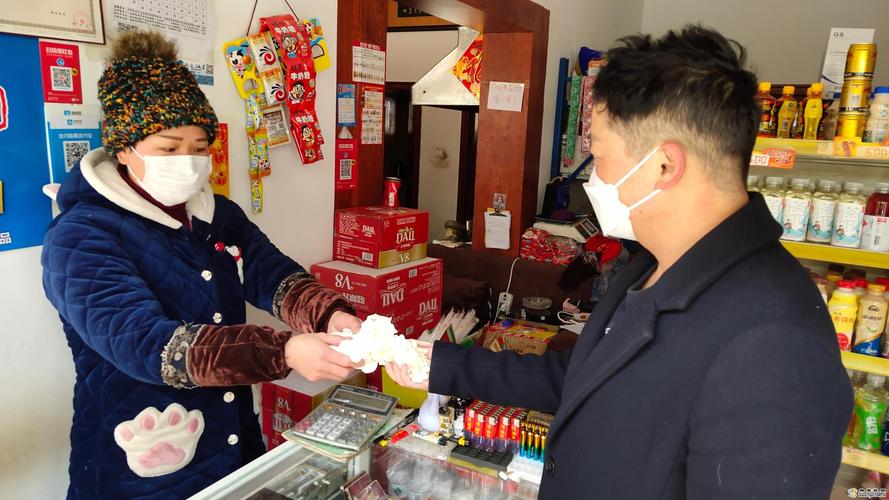 迪庆州烟草公司为全州零售户采购口罩和手套